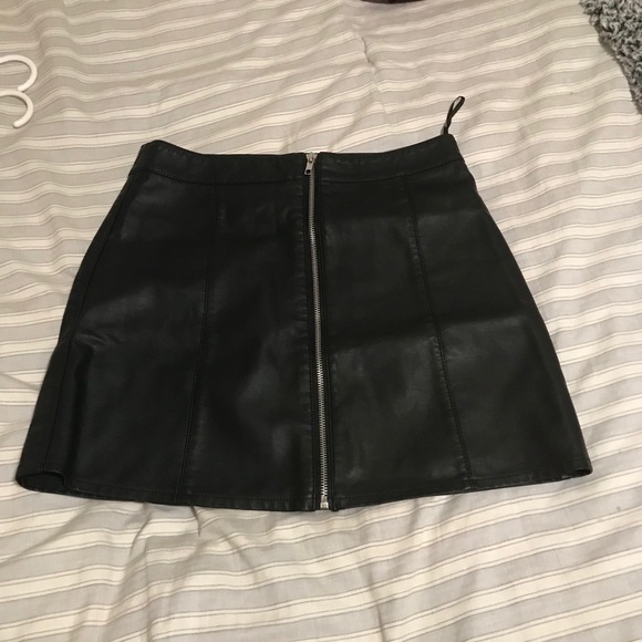 Forever 21 Dresses & Skirts - Fake Leather Skirt